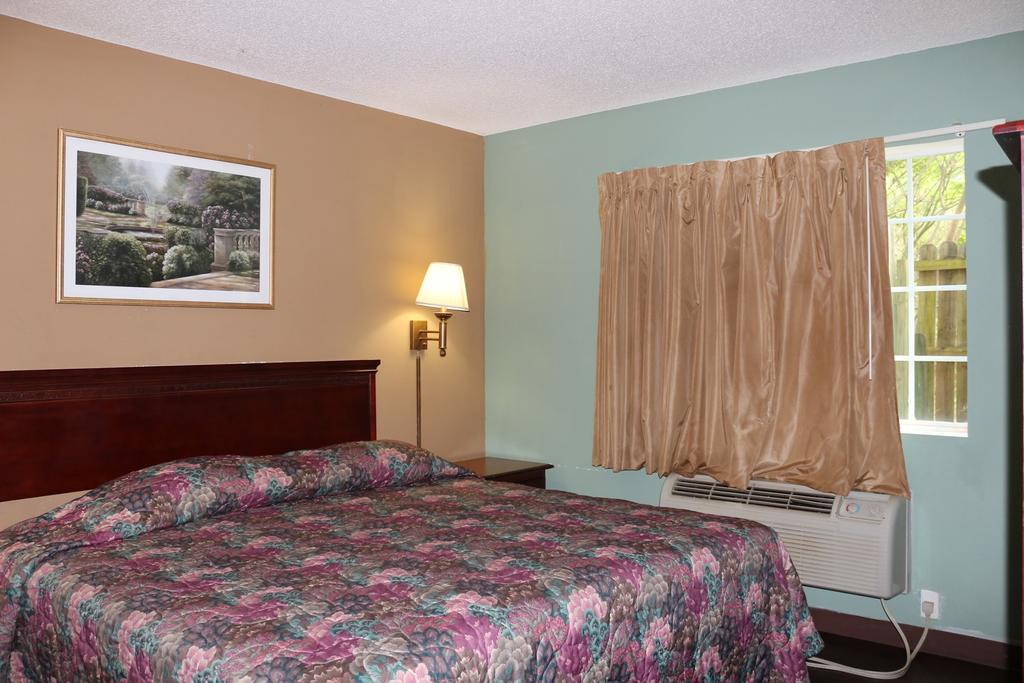 Magnolia Bay Hotel & Suites Jonesboro Exterior foto